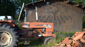 Tracteur et art mural