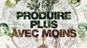Couverture du rapport "Produire plus avec moins" de la FAO