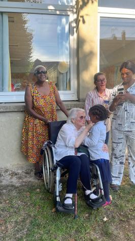 Des générations de femmes chez Agui 