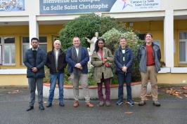 Accueil de Lara Beau, réalisatrice de Seeds of Dignity