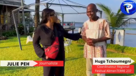 Julie Peh et Hugues Tchoumegni au restaurant Les Palétuviers Matanda au bord du fleuve Wouri